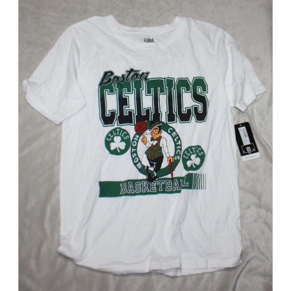NBA Basketball Boston Celtics Boys Size XL 16/18 White T-shirt